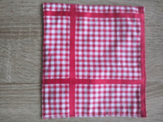 SERVIETTE DE TABLE